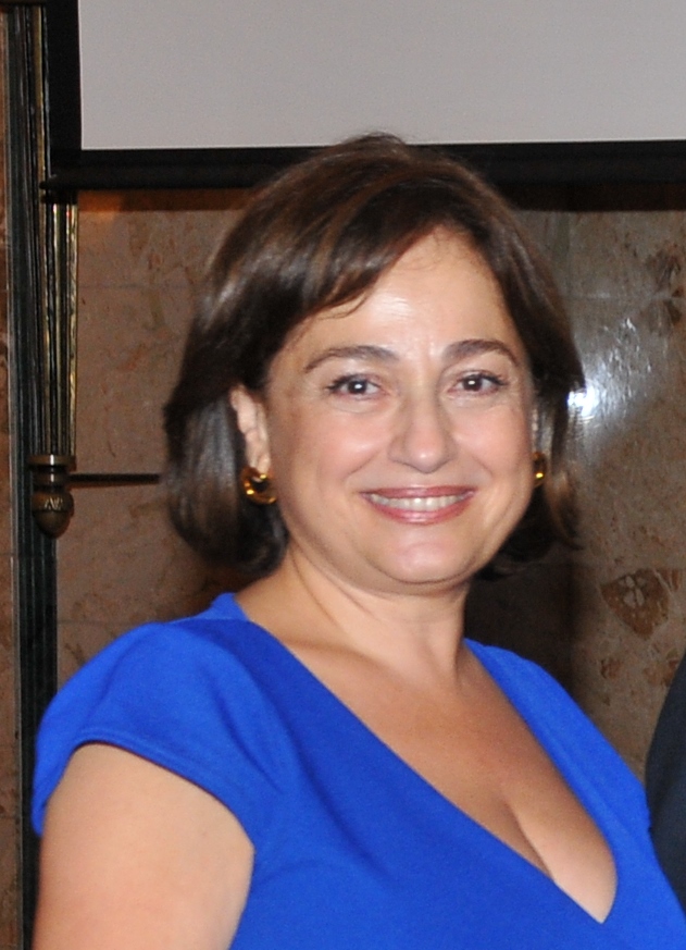 Daisy Abboud Hélou, Présidente de l'Association des Anciens de la Faculté de Pharmacie, USJ